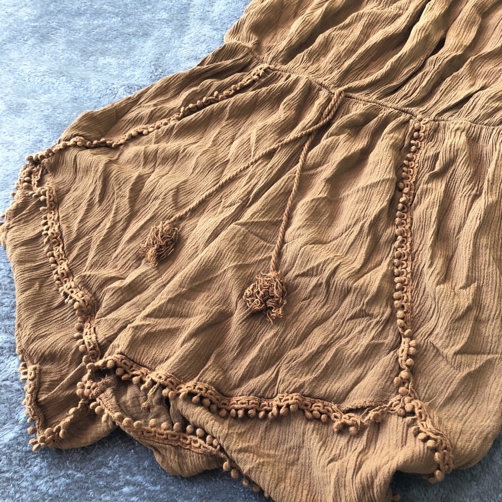 Off-shoulder romper - Picture 2 of 4